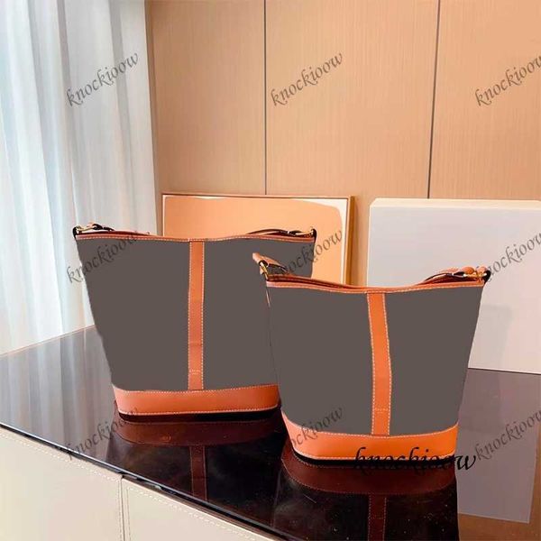 designer bags the tote bags women large capacity shopping bags beach bags underarm bags print purse two shoulder straps crossbody bags 23041
designer bags the tote bags women large capacity shopping bags beach bags underarm bags print purse two shoulder straps crossbody bags 23041