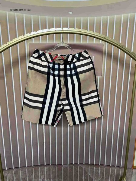 men's brand designer shorts summer fashion street clothes quick-drying mesh padded breathable swimsuit plaid plate beach pants #m-3xl, White;black
men's brand designer shorts summer fashion street clothes quick-drying mesh padded breathable swimsuit plaid plate beach pants #m-3xl, White;black
