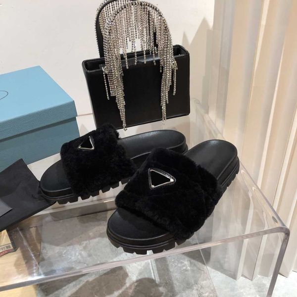 designer woman slippers fashion warm 100% wool cotton inverted triangle black shoes indoor outdoor luxury womens slipper pantoufle designers
designer woman slippers fashion warm 100% wool cotton inverted triangle black shoes indoor outdoor luxury womens slipper pantoufle designers