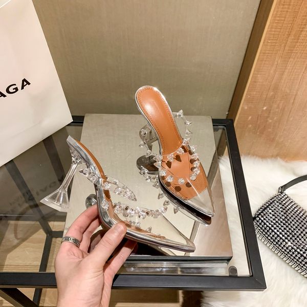 amina muaddi dress shoes sandals transparent crystal pointed open heel shoes bow shallow crystal sunflower high heels designer party wedding, Black
amina muaddi dress shoes sandals transparent crystal pointed open heel shoes bow shallow crystal sunflower high heels designer party wedding, Black