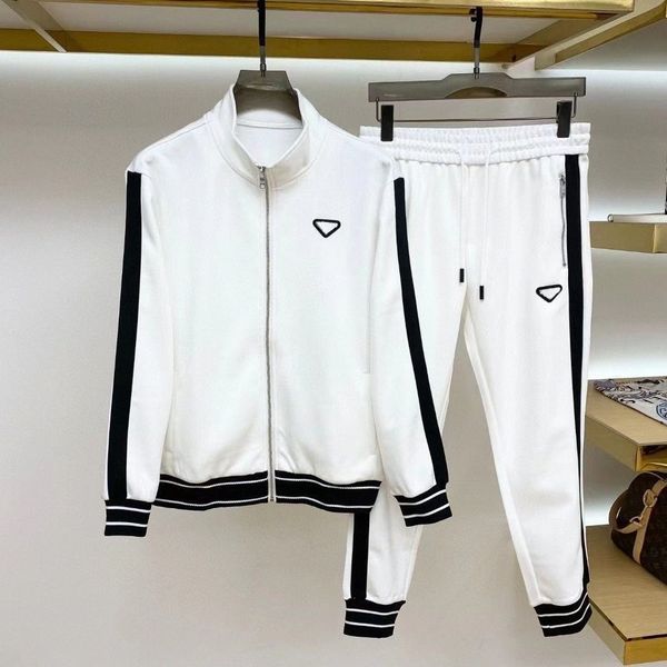 designer mens tracksuits sportswearcasual pullover sports hoodie design classic triangle autumn and winter fashion clothing men joggers i9jx, Gray
designer mens tracksuits sportswearcasual pullover sports hoodie design classic triangle autumn and winter fashion clothing men joggers i9jx, Gray