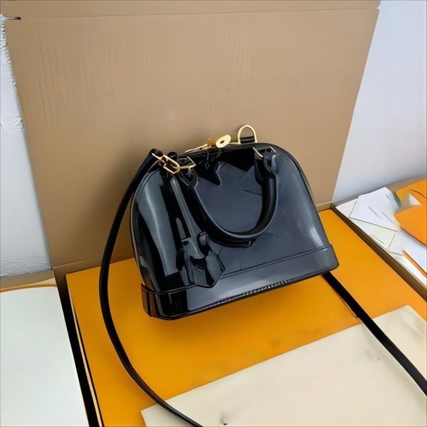 5a designer handbag wallet shoulder bag fashion lacquer leather women's handbag genuine leather crossbody bag luxury evening backpack
5a designer handbag wallet shoulder bag fashion lacquer leather women's handbag genuine leather crossbody bag luxury evening backpack