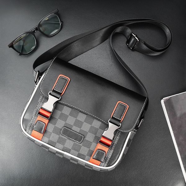 Mens shoulder bags 2 colors classic color matching plaid postman bag street popular embroidered men backpack flip wear-resistant leather handbag 23008#, Black-23008#
Mens shoulder bags 2 colors classic color matching plaid postman bag street popular embroidered men backpack flip wear-resistant leather handbag 23008#, Black-23008#