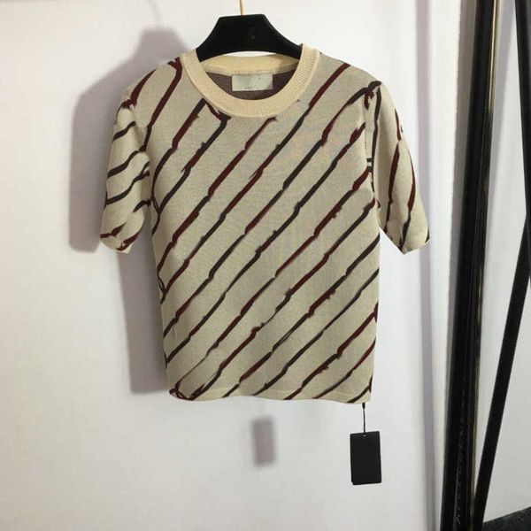 23ss womens designer clothing designer womens knits lock pattern crewneck short-sleeved sweater t-shirt womens clothes a1, White
23ss womens designer clothing designer womens knits lock pattern crewneck short-sleeved sweater t-shirt womens clothes a1, White