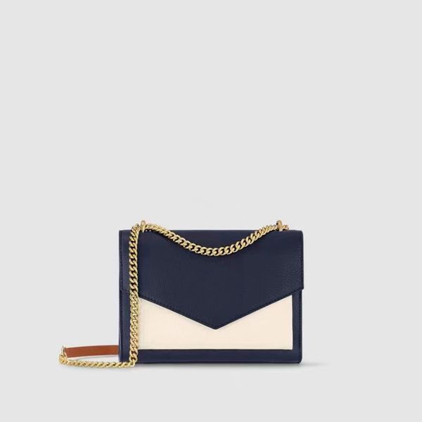 designer leather bag chain bag women's shoulder bag handbag luxury crossbody bag fashion messenger money case spin buckle card pocket t
designer leather bag chain bag women's shoulder bag handbag luxury crossbody bag fashion messenger money case spin buckle card pocket t