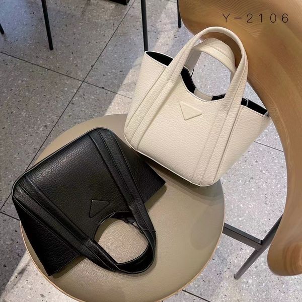 designer shopping bag luxury designer women's lychee print purse and tote new fashion casual unique designer tote
designer shopping bag luxury designer women's lychee print purse and tote new fashion casual unique designer tote