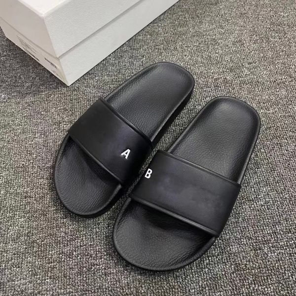 luxury fashion slippers slippers paris slippers men and women slippers popular designer slippers beach flip-flops, Black
luxury fashion slippers slippers paris slippers men and women slippers popular designer slippers beach flip-flops, Black