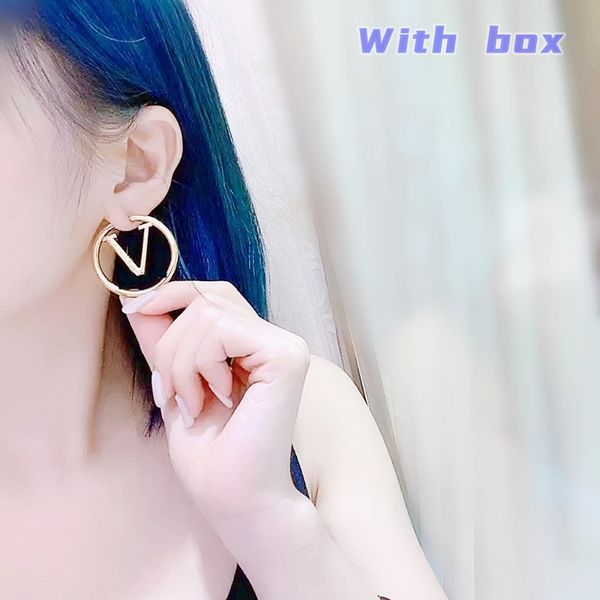 new fashion earrings earring rack women clay earrings with a diameter of 4cm v circular simple earrings silver hoop earrings factory with bo, White
new fashion earrings earring rack women clay earrings with a diameter of 4cm v circular simple earrings silver hoop earrings factory with bo, White