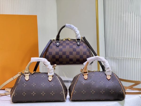 mt ladies fashion designe luxury tote bag handbag shoulder bags crossbody messenger bag high tier quality 5a purse pouch m50202
mt ladies fashion designe luxury tote bag handbag shoulder bags crossbody messenger bag high tier quality 5a purse pouch m50202
