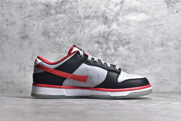 sb dunks low basketball shoes cau athletics black team scarlet classic og outdoor shoes sneaker sports with original box
sb dunks low basketball shoes cau athletics black team scarlet classic og outdoor shoes sneaker sports with original box