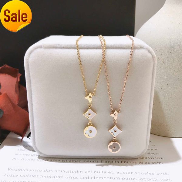 fashion women luxury designer necklace choker chain 18k gold plated rose gold plated stainless steel flower letter pendants statement jewelr, Silver
fashion women luxury designer necklace choker chain 18k gold plated rose gold plated stainless steel flower letter pendants statement jewelr, Silver