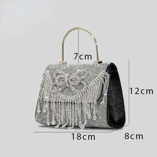 tassel rhinestone designer bag women's bling diamond bowknot one shoulder crossbody bag small metal handbag 230318
tassel rhinestone designer bag women's bling diamond bowknot one shoulder crossbody bag small metal handbag 230318