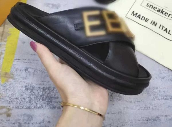 derma slippers sandals 2022 fend fashion cross women sandal luxury designer lady gentlemen colorful canvas letter anatomic leather slide 6 s, Black
derma slippers sandals 2022 fend fashion cross women sandal luxury designer lady gentlemen colorful canvas letter anatomic leather slide 6 s, Black
