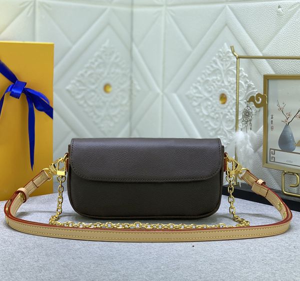 designer womens shoulder bag luxury mini handbags flower letter chains messenger bags quality leather crossbody ladies sac recoleta fashion
designer womens shoulder bag luxury mini handbags flower letter chains messenger bags quality leather crossbody ladies sac recoleta fashion