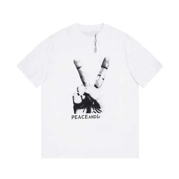 men's t-shirt 2023 fashionable men's t-shirts louisity cotton anti-wrinkle printed alphabet couple viutonity casual wear student s, White;black
men's t-shirt 2023 fashionable men's t-shirts louisity cotton anti-wrinkle printed alphabet couple viutonity casual wear student s, White;black