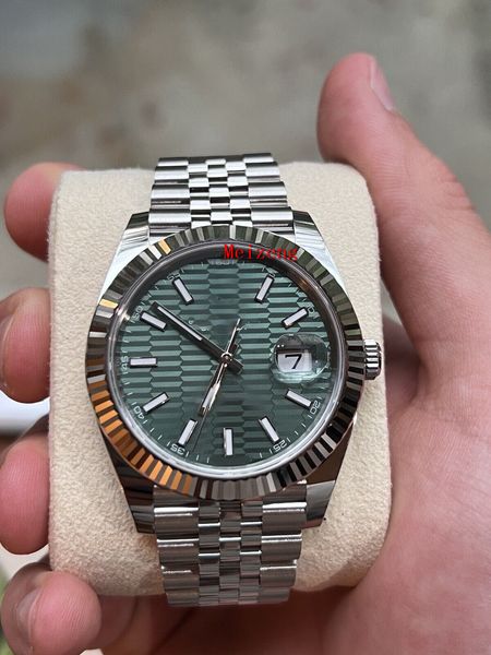 luxury wristwatch datejust 41 brand new 2023 motif green dial jubilee full set unworn 126334 men men's automatic watch, Slivery;golden
luxury wristwatch datejust 41 brand new 2023 motif green dial jubilee full set unworn 126334 men men's automatic watch, Slivery;golden