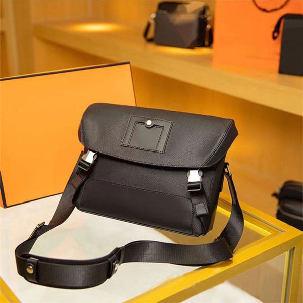 size 36x6x25cm luxury designers mens shoulder bags purses classic fashion men messenger bags leather cross body bag school bookbag should cr
size 36x6x25cm luxury designers mens shoulder bags purses classic fashion men messenger bags leather cross body bag school bookbag should cr