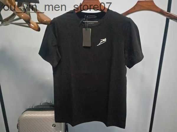 men's t-shirts summer mens designer t shirt casual man womens tees with letters print short sleeves sell luxury men hip hop clothes 13t, White;black
men's t-shirts summer mens designer t shirt casual man womens tees with letters print short sleeves sell luxury men hip hop clothes 13t, White;black
