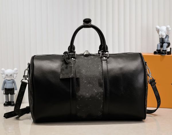 7a duffel bags designer men and women travel bag large capacity genuine leather shoulder back fashion soft surface with zipper duffel bags 4
7a duffel bags designer men and women travel bag large capacity genuine leather shoulder back fashion soft surface with zipper duffel bags 4
