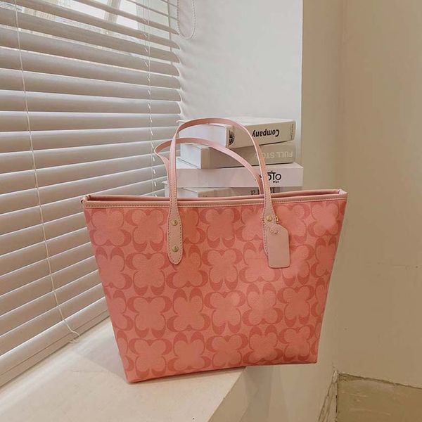 Womens handbag designer shoulder bag sun shading cloud handbag luxurious crossbody bag genuine leather fashionable metal flap womens small square bag, #6
Womens handbag designer shoulder bag sun shading cloud handbag luxurious crossbody bag genuine leather fashionable metal flap womens small square bag, #6