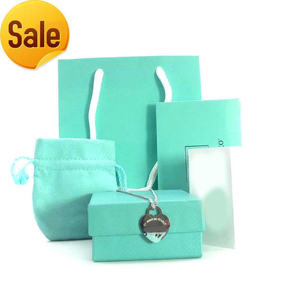 heart necklace womens stainless steel 19mm couple pendant blue pink green red jewelry on the neck valentine day gift for girlfriend accessor, Silver
heart necklace womens stainless steel 19mm couple pendant blue pink green red jewelry on the neck valentine day gift for girlfriend accessor, Silver