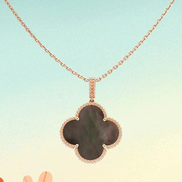 four leaf clover big necklace natural shell gemstone 925 silver designer for woman t0p highest counter advanced materials brand designer gif
four leaf clover big necklace natural shell gemstone 925 silver designer for woman t0p highest counter advanced materials brand designer gif