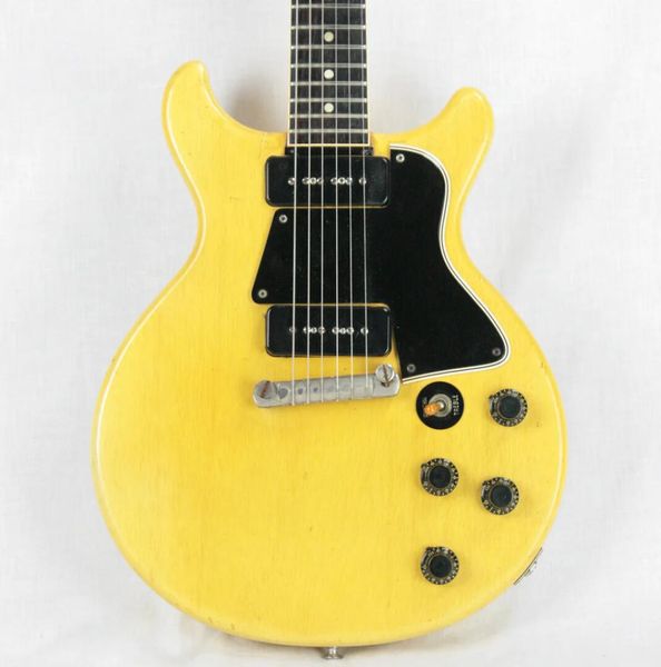 double cutaway cream yellow junior electric guitar tv yellow special, doublecut, black pickguard, black p90 pickups, wrap arround tailpiece
double cutaway cream yellow junior electric guitar tv yellow special, doublecut, black pickguard, black p90 pickups, wrap arround tailpiece