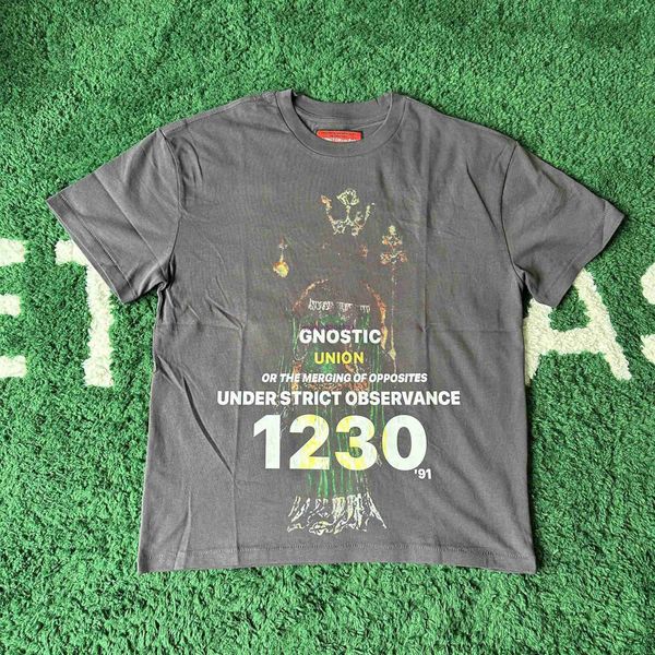 l9nz 2023 summer t shirt for men and women fashion high street brand rrr123 version co skull print trendy american versatile loose fitting c, White;black
l9nz 2023 summer t shirt for men and women fashion high street brand rrr123 version co skull print trendy american versatile loose fitting c, White;black