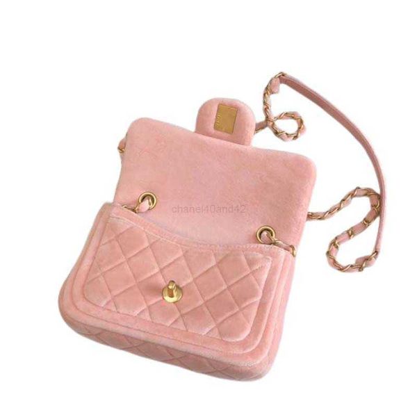 purse presbyopic messenger handbag wholesale satchel women chains purse luxury handbags cowhide women's fashion messengers embossing zi
purse presbyopic messenger handbag wholesale satchel women chains purse luxury handbags cowhide women's fashion messengers embossing zi