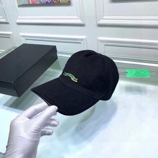 high-quality baseball cap designer black extra sports cowboy ripped ball cap solid color letter outdoor couple cap, Blue;gray
high-quality baseball cap designer black extra sports cowboy ripped ball cap solid color letter outdoor couple cap, Blue;gray