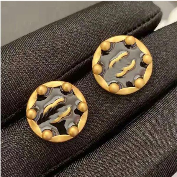 mixed style fashion stud jewelry designers luxury earrings 18g plated womens earring trendy letter designer earrings jewlery, Golden;silver
mixed style fashion stud jewelry designers luxury earrings 18g plated womens earring trendy letter designer earrings jewlery, Golden;silver