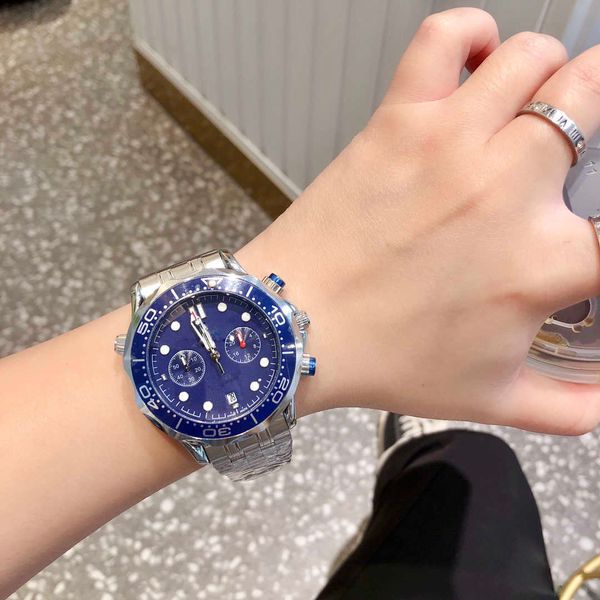 male designer casual fashion business watch 40mm dial imported original quartz movement classic stainless steel waterproof watch, Slivery;black
male designer casual fashion business watch 40mm dial imported original quartz movement classic stainless steel waterproof watch, Slivery;black