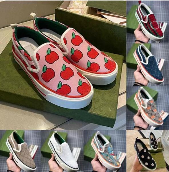 u g g 2023 og casual shoes runner trainers designer sneakers shoe italy luxury white pink classic jacquard denim vintage tennis 1977 women m, Black
u g g 2023 og casual shoes runner trainers designer sneakers shoe italy luxury white pink classic jacquard denim vintage tennis 1977 women m, Black