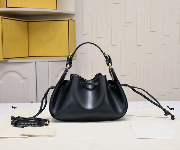 genuine dumplings totes bag soft wrinkled messenger luxury handbags women designer clutches single shoulder mini pouch
genuine dumplings totes bag soft wrinkled messenger luxury handbags women designer clutches single shoulder mini pouch
