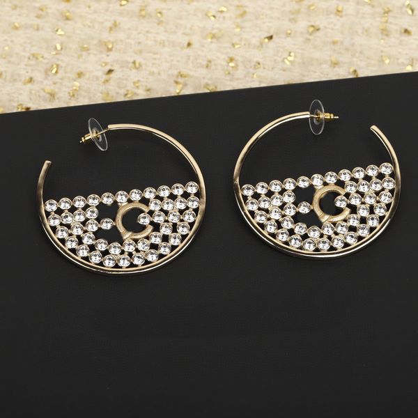 2023 luxury quality charm drop earring with black diamond and white color design round shape have box stamp ps7861a, Golden
2023 luxury quality charm drop earring with black diamond and white color design round shape have box stamp ps7861a, Golden