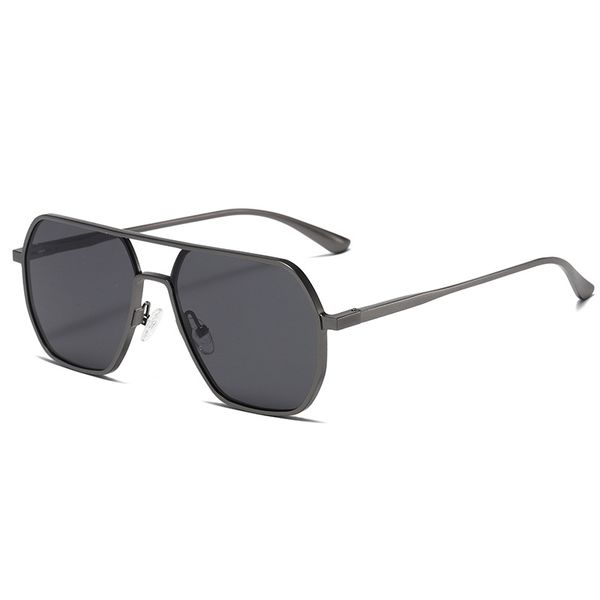 sunglasses for men and women aluminum magnesium polarized psensitive color changing day and night dual use mirror double beam., White;black
sunglasses for men and women aluminum magnesium polarized psensitive color changing day and night dual use mirror double beam., White;black