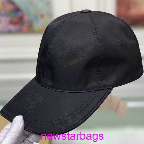 original edition designer burbberys hat online store high grade classic b family dark cavalry black war horse cap versatile casual baseball, Blue;gray
original edition designer burbberys hat online store high grade classic b family dark cavalry black war horse cap versatile casual baseball, Blue;gray