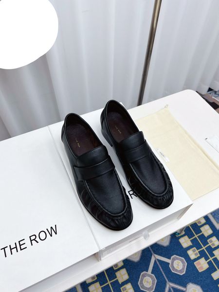 runway shoes the row soft loafers artisanally-crafted loafer in paneled matte calfskin natural pleating effect hand-painted leather fashion, Black
runway shoes the row soft loafers artisanally-crafted loafer in paneled matte calfskin natural pleating effect hand-painted leather fashion, Black