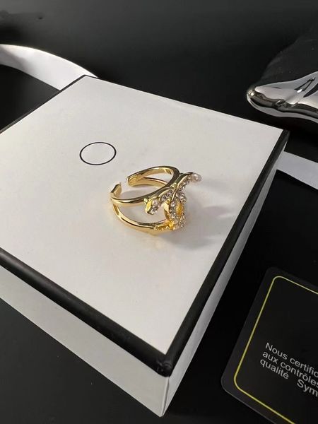 stones new grain full diamond opening fashion ring it's a little pearl diamond ring, Silver
stones new grain full diamond opening fashion ring it's a little pearl diamond ring, Silver