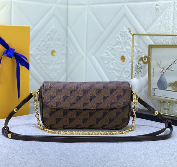 designer womens shoulder bag luxury mini handbags flower letter chains messenger bags quality leather crossbody ladies sac recoleta fashion
designer womens shoulder bag luxury mini handbags flower letter chains messenger bags quality leather crossbody ladies sac recoleta fashion