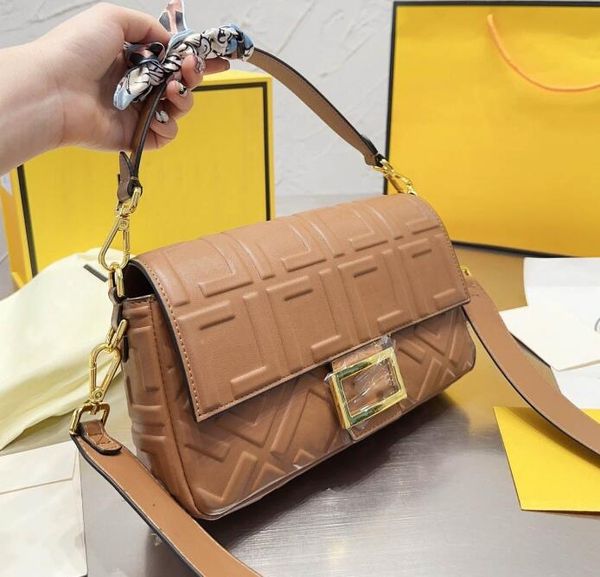 ff bag bag totes aaa handbag designer bag women classic imitation brand stitching letter buckle single shoulder bride bag versatile commuter
ff bag bag totes aaa handbag designer bag women classic imitation brand stitching letter buckle single shoulder bride bag versatile commuter