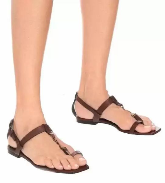 with box summer luxury lady's sandals women flats shoes woman perfect platform sandalies ankle strap gladiator shoe black patent c ysli
with box summer luxury lady's sandals women flats shoes woman perfect platform sandalies ankle strap gladiator shoe black patent c ysli