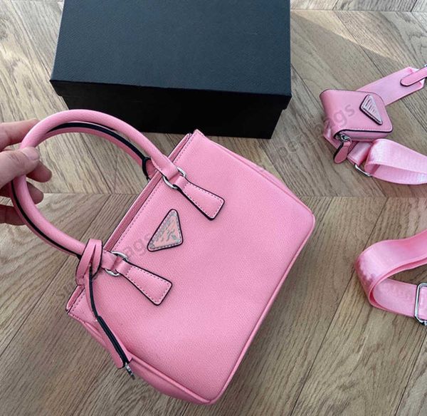 shoulder bags designers galleria saffiano leather mini tote women handbags purses crossbody bag 3 in 1 size 23cm
shoulder bags designers galleria saffiano leather mini tote women handbags purses crossbody bag 3 in 1 size 23cm
