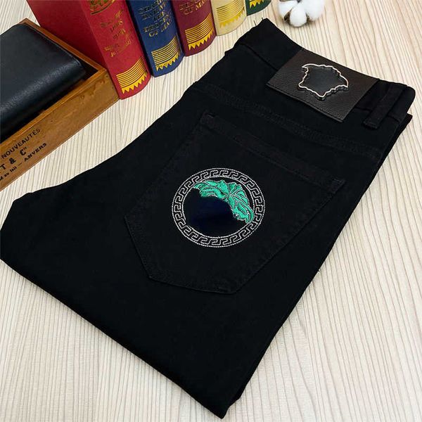 luxury medusa embroidered jeans mens spring summer tight denim pants designer trousers zipper access control jean mild water wash, Blue
luxury medusa embroidered jeans mens spring summer tight denim pants designer trousers zipper access control jean mild water wash, Blue