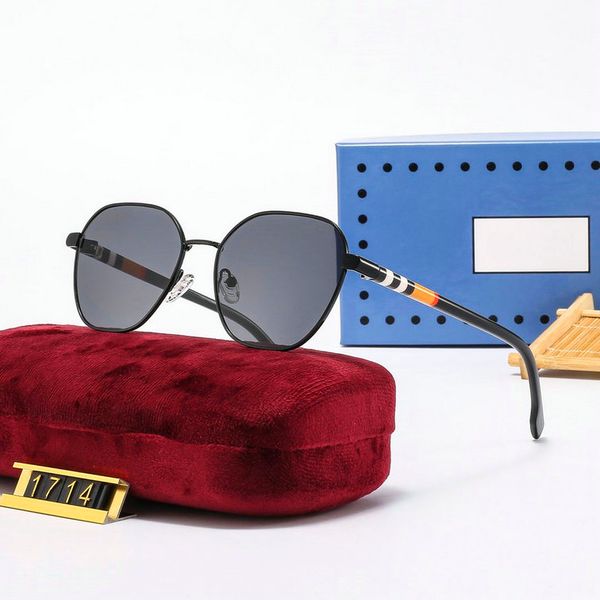 fashion designer sunglasses mens classic eyeglasses goggle outdoor beach sun glasses for man women eyewear retro sport goggles with box, White;black
fashion designer sunglasses mens classic eyeglasses goggle outdoor beach sun glasses for man women eyewear retro sport goggles with box, White;black
