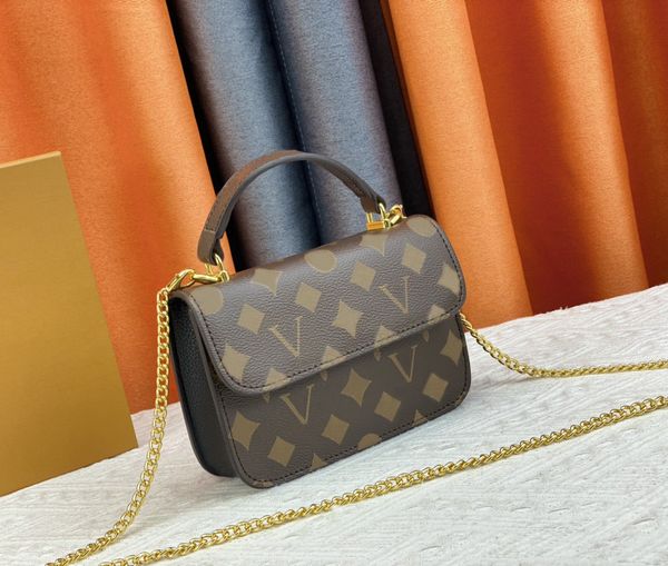 designer womens shoulder bag luxury mini handbags flower letter chains messenger bags leather crossbody ladies fashion envelope purses quali
designer womens shoulder bag luxury mini handbags flower letter chains messenger bags leather crossbody ladies fashion envelope purses quali
