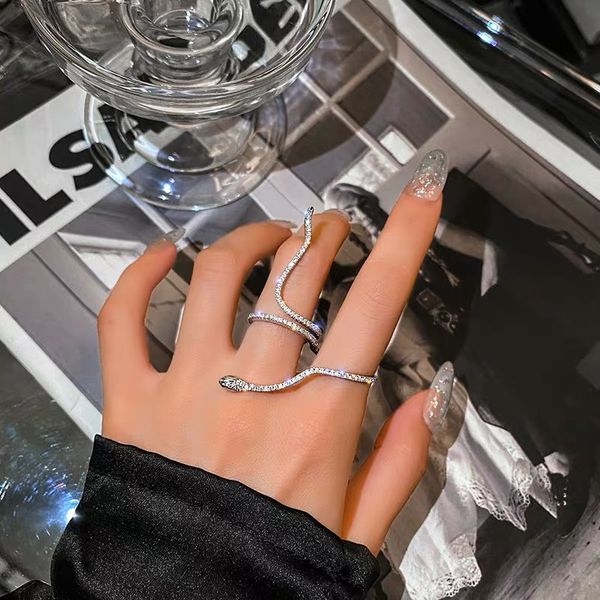 vintage snake diamond ring 925 sterling silver party wedding band rings for women bridal promise engagement jewelry birthday, Slivery;golden
vintage snake diamond ring 925 sterling silver party wedding band rings for women bridal promise engagement jewelry birthday, Slivery;golden