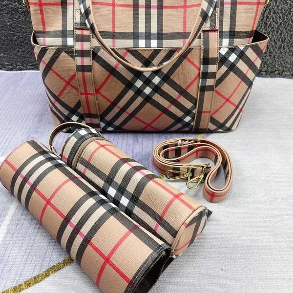 mom baby diaper bag 3-piece set high-quality designer print multifunctional shoulder bag mom and girl gift creative b11
mom baby diaper bag 3-piece set high-quality designer print multifunctional shoulder bag mom and girl gift creative b11