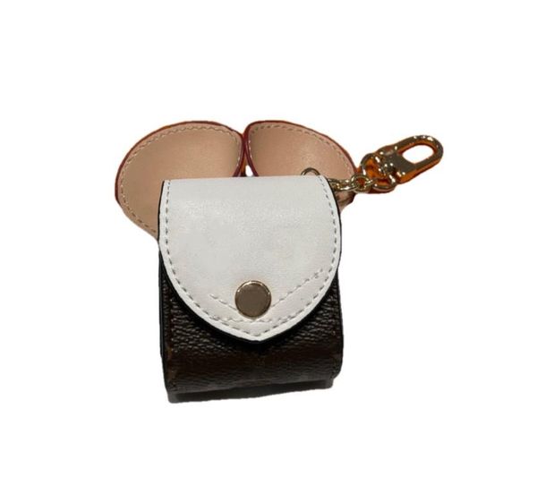 earphone protection case keychain pendant cute women's leather bag pendant earphone storage bag mini hanging bag, Silver
earphone protection case keychain pendant cute women's leather bag pendant earphone storage bag mini hanging bag, Silver