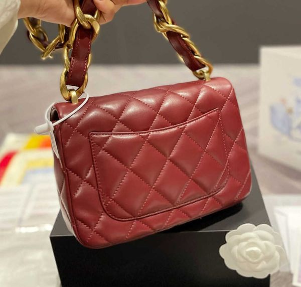 evening bags shoulders 5a 2022ss trendy bold chain flap calfskin classic quilted plaid metal hardware designer french luxury womens mini vin
evening bags shoulders 5a 2022ss trendy bold chain flap calfskin classic quilted plaid metal hardware designer french luxury womens mini vin